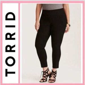 Torrid Studio Deluxe Stretch Pull-On Pixie Pants